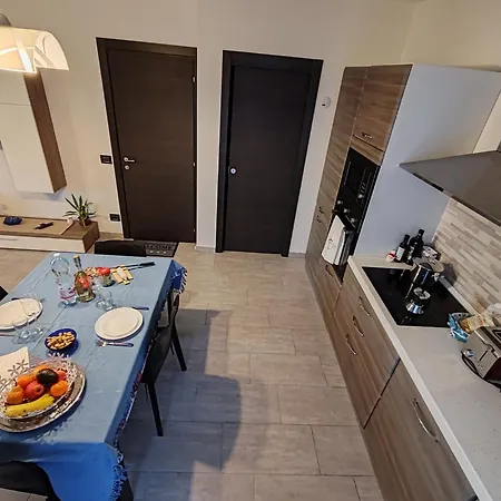 Kira 2 Apartament *