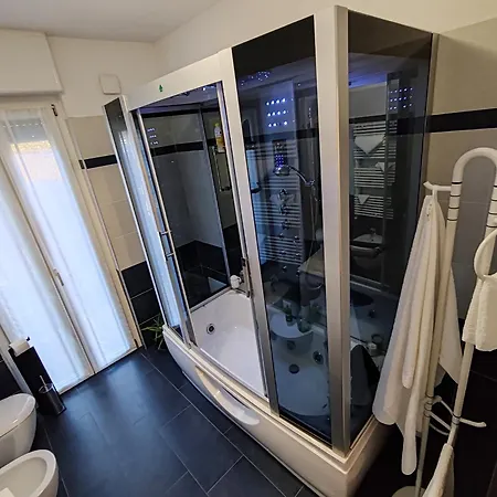 Apartment Kira 2 *