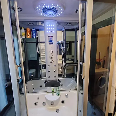 Kira 2 Daire Verbania